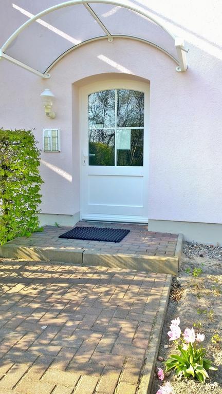 Ostsee Ferienappartements Dierhagen-Strand Klein & Fein ภายนอก รูปภาพ